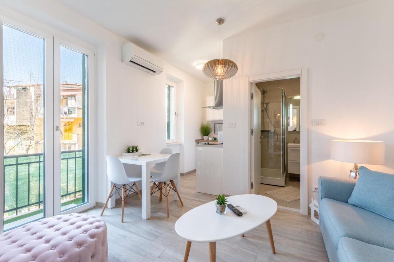 Studios & Room Poesia Split Extérieur photo